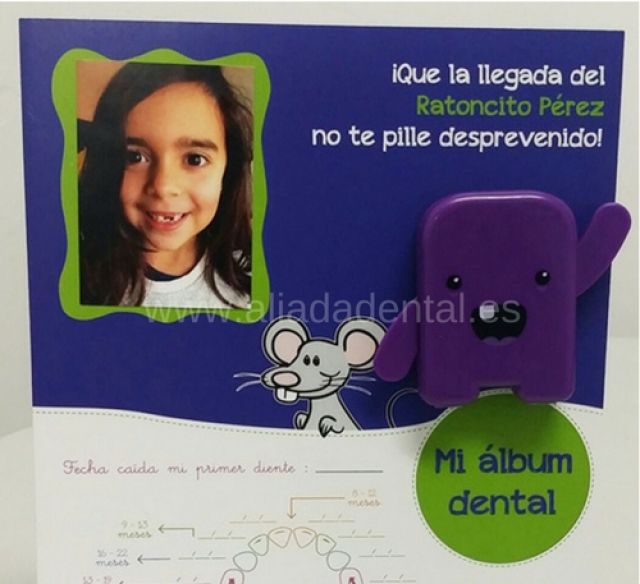 ALBUM DENTAL CON COFRE PORTADIENTES, MAPA DENTAL Y SOPORTE TIPO PEANA